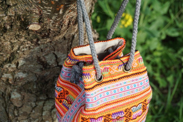 Bucket Bag Happy zoom