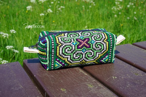 Pennendoos Oriental Green